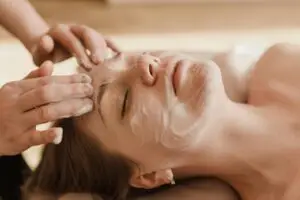 Facial threading and beauty studio